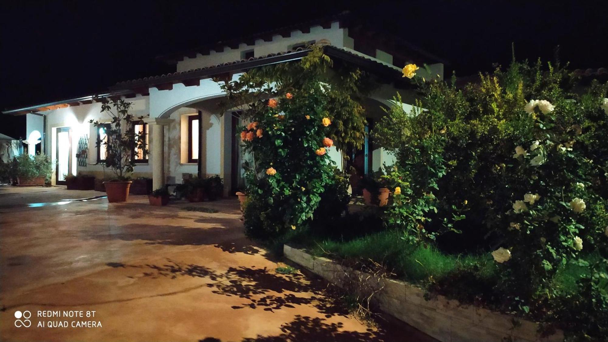 I Giganti Bed & Breakfast Riola Sardo Exterior photo