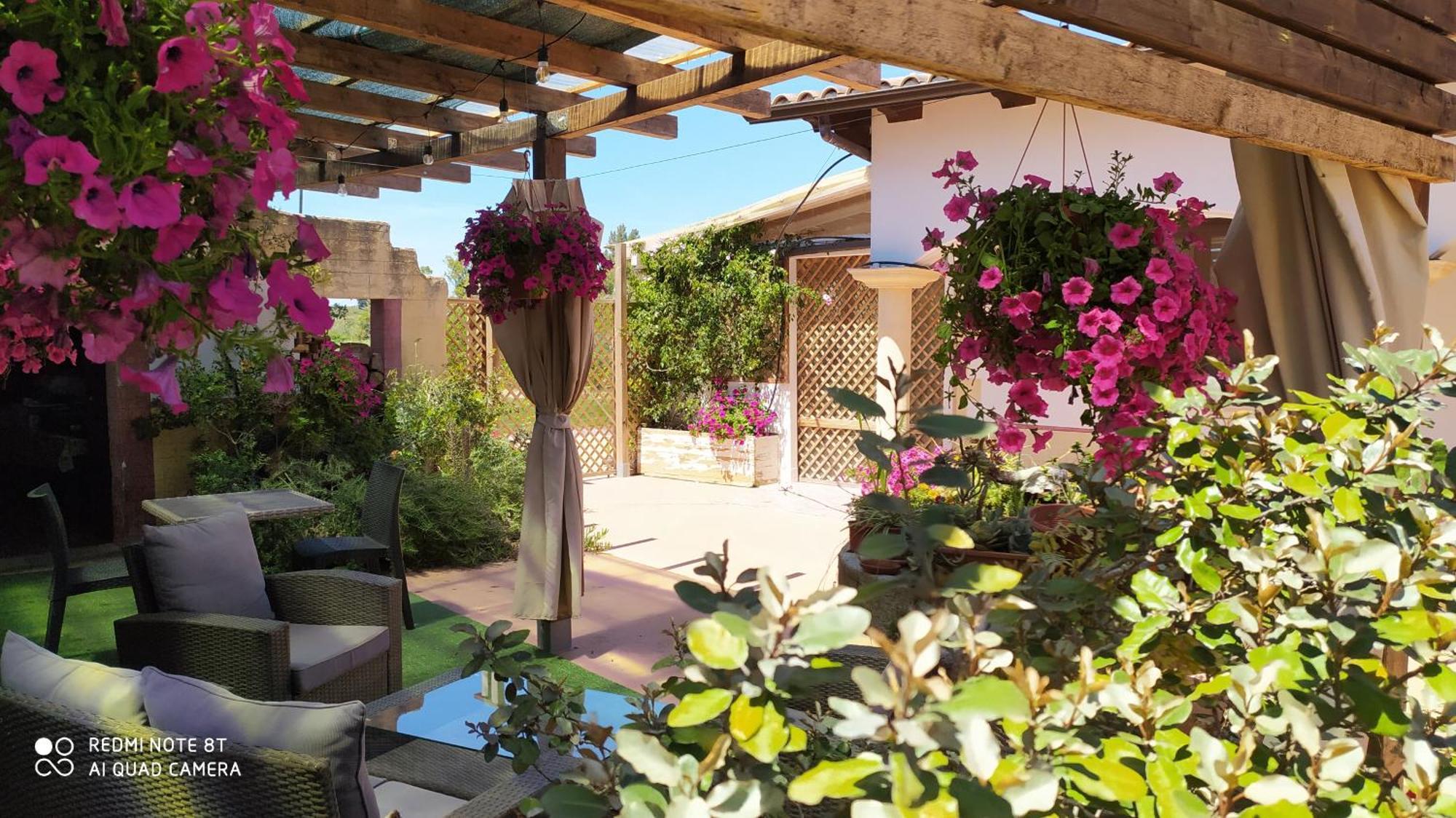 I Giganti Bed & Breakfast Riola Sardo Exterior photo
